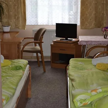 Maxim Inn *
